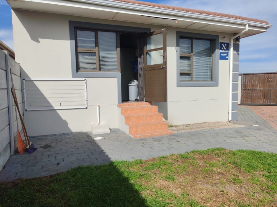 2 Bedroom Property for Sale in Hagley Western Cape